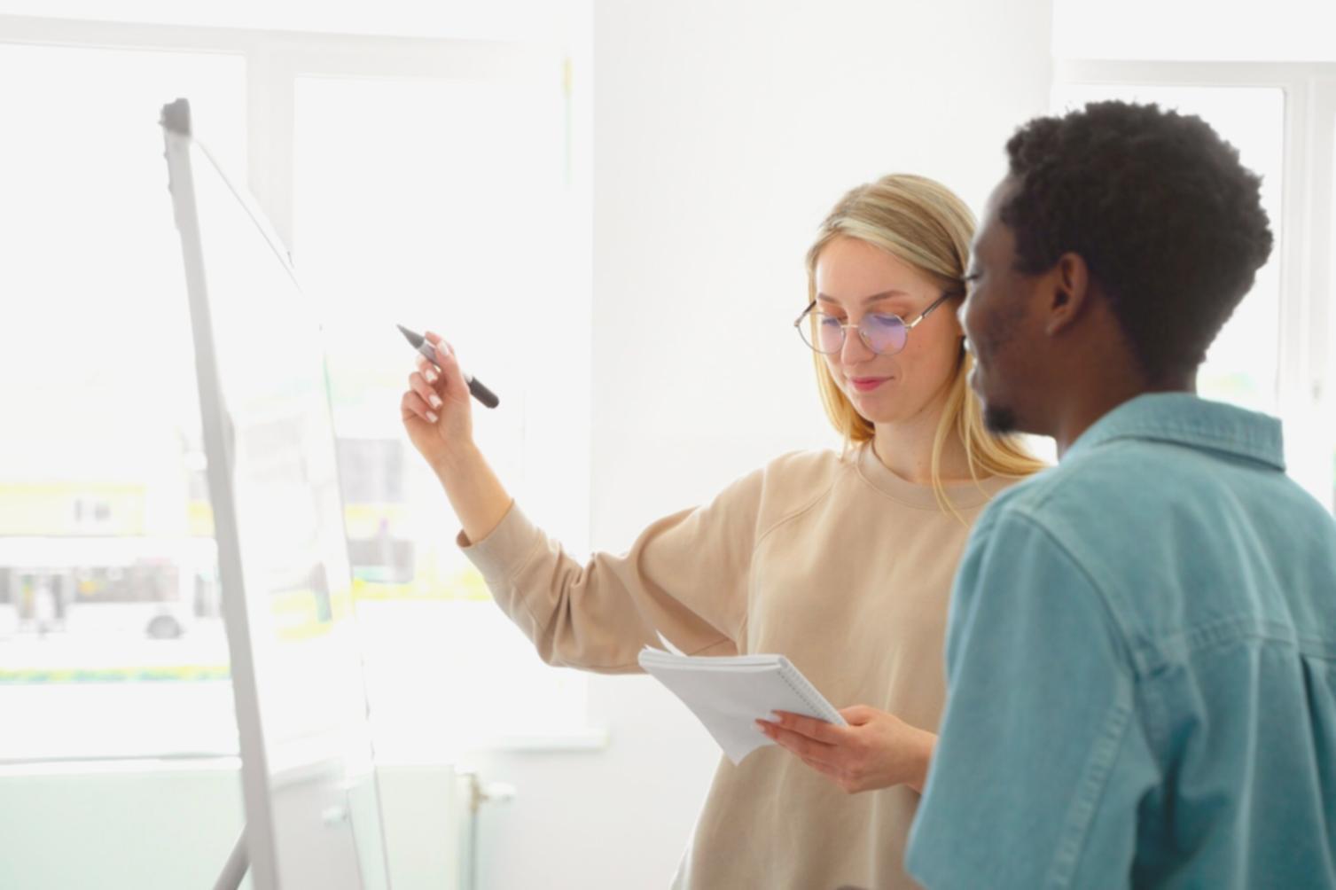 Handgefertigte Make-up-Pinsel in der Produktion